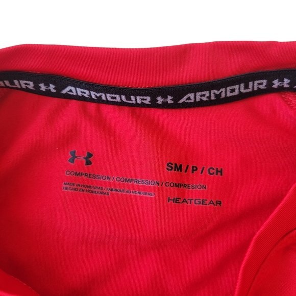 Under Armour Men's Compression Shirt, Red, Size Small, Excellent Used Condition - Picture 3 of 8